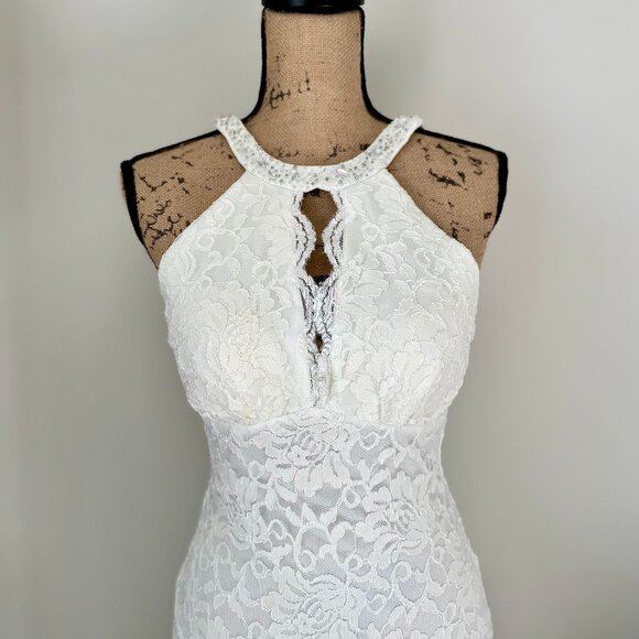 David's Bridal Lace Dress Size 2 – Ivory Wedding, Bridal Shower, Cocktail Party - Picture 1 of 7